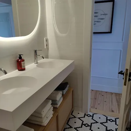 Vistas Al Mar En Puerto Chico