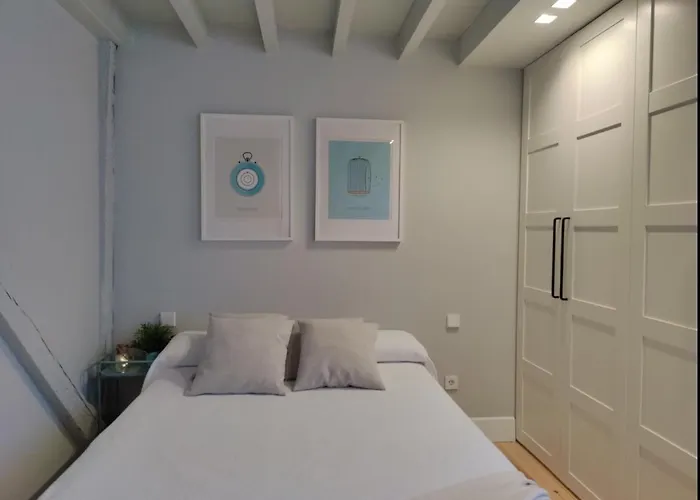 Vistas Al Mar En Puerto Chico Santander